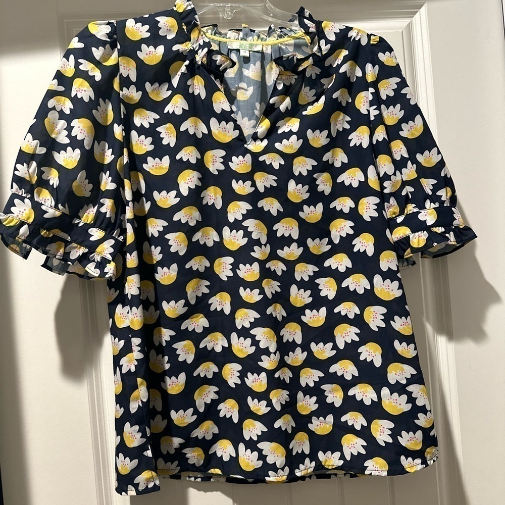 Jade By Melody yellow navy Puff Sleeve blouse summer spring shirt size medium‎ - Picture 2 of 8